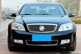 别克林荫大道3.0 V6，当年售价超40万，比皇冠乘坐更舒服？图片