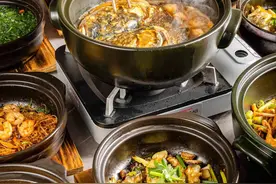 每天被催营业的啫啫煲，忍你好久图片