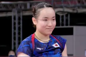 伊藤美诚又笑了！4-1轻松击败华裔名将，继续冲击第2枚奥运金牌图片