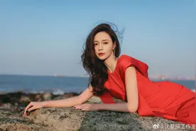 吃瓜爆料：鹿晗、沈梦辰、孟美岐、邱泽、赵丽颖图片