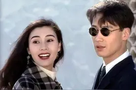 这部28年前的科幻港剧，全员颜值在线，四大女主同时追求黎明图片