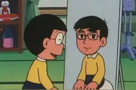 你至少比镜子中的自己丑30%，镜子和照片或都不是你真实的样貌图片