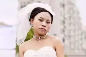 凤姐：在美国拿绿卡，自主创业，收入稳定：不要小看任何人图片