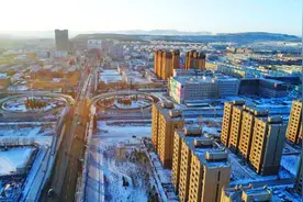 通辽唯一的县级市，常住人口14万，却拥有机场图片