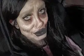 酷似安吉丽娜·朱莉的整容网红获释：因“猥亵罪”被判10年监禁图片