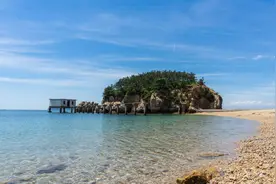 我国唯一的海岛边境县：常住人口6.6万，拥有全国第一座县级机场图片