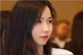 人生赢家！90后美女继承千亿资产，与苏宁“太子”喜结连理图片