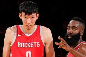 周琦是16届的43号秀，如今已离开NBA！同届的前三顺位，表现如何图片