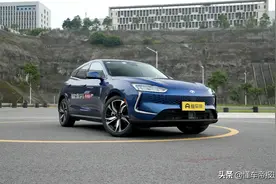 新车｜借华为光环，走自己的路，试驾赛力斯华为智选SF5图片