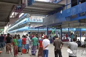 新加坡宿舍客工三分之二已检测，网友爆料：只管查不管治图片