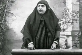 19世纪的波斯公主，有着男人的眉毛和胡须，却是那个时代的大美人图片