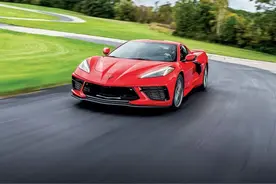 它是美国法拉利，还是更好的科尔维特？图片