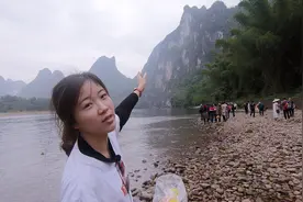 穷游桂林九马画山，向大妈请教拍照秘诀，拍出来果然好看！