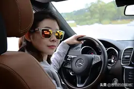 老公的表妹，以见不得人的手段成为富婆，如今的光景让人不忍直视图片