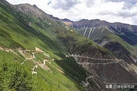 西藏自治区 昌都市 觉巴山图片
