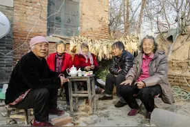 农村俗语“马看四蹄，人看四相”，各指什么？有道理吗？图片