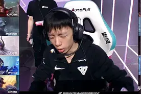 LOL：马哥厄斐琉斯被BLG追击，淡定操作左右开弓OMG扳平比分图片