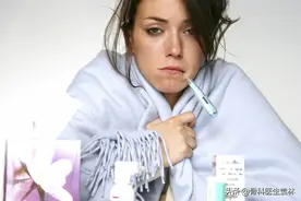 女性膝盖发凉是怎么回事？膝盖疼怕凉是膝盖病症的表现吗？图片