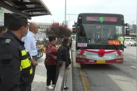 太原：86路公交车正式开通 暖到百姓心坎上图片