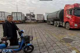 卡车怠速吹空调1个月油钱2000元，卡友：还好装了驻车空调图片