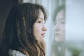 “我妈没义务帮你照顾孩子”，丈夫强势护母，妻子淡定回应图片