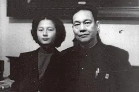 上海名媛为已婚戏子，与家人断绝关系；两人生下5子后，全送出国图片