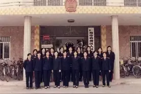 30年前，为死去女儿“荷花女”名誉维权案，引发法律争鸣图片