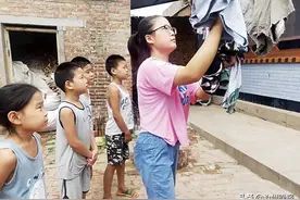 献县15岁的“最强大姐”照看5个弟弟妹妹图片