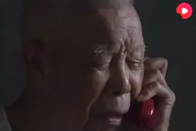 96岁台湾老兵无儿无女，打电话问大陆的侄子：我没钱你还养我吗？图片