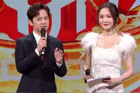 芒果超拼夜：李斯丹妮苹果肌瞩目，胡彦斌圆成球，靳梦佳变网红脸图片