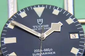 争议：古董手表的盘面、刻度、指针该不该翻新？图片