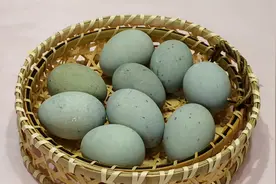 在家自己做“松花蛋”，不含添加剂，7天就能吃上，无铅的更放心图片