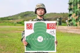 第71集团军“临汾旅”再出枪王：25秒速射！20发子弹！199环！图片