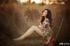 小姑子赖着不走，婆婆：我女儿想住就住，你没资格赶她走图片