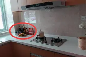 发现小姨家厨房，从来不摆瓶瓶罐罐，学学人家，那叫一个井然有序图片