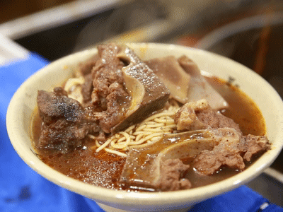 「十堰美食」排队365天,90%的十堰人都吃过的这碗面,却很少人知道它还有家分店