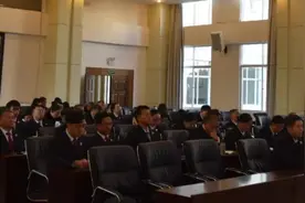 宣威市委常委、副市长王瑞欣率队检查考核宣威市人民检察院党风廉政建设责任制工作图片