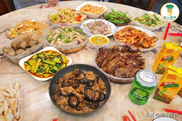 花胶炆蚝豉 花胶蚝豉鸡汤