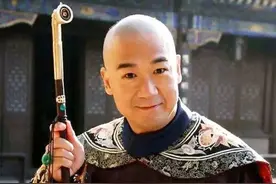 纪晓岚在所有的著作和墨笔下都从未提到过《石头记》这部书图片