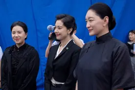 高圆圆复出拍戏美貌依旧，曾被当做整牙范本，她的牙真有那么好？图片