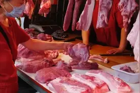 菜市场卖肉买哪割哪，超市却是分好卖，同为肉卖法不同，有啥讲究图片