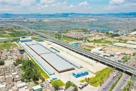 战高温斗酷暑全力推进项目建设 江南农产品交易中心、天环冷链物流仓储等商贸物流项目进度加快图片