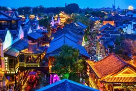燃爆全城！五一假期台儿庄古城接待游客45.2万人次！图片