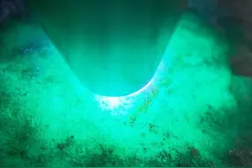 老莫湾基场口冰晴牌子挂件料，场口正，有脱沙图片