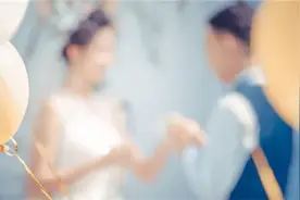 只办喜酒不领证，算正式夫妻吗？图片
