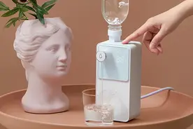 拒绝千滚水，3秒即热的饮水机，纳米膜无胆秒沸，7档温度随意选择图片