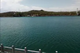 新疆乌鲁木齐的水上乐园，西北边城也有柔情一面图片