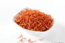为什么会有红花可以用于膳食作为香料的说法？原因便在这趣史中图片