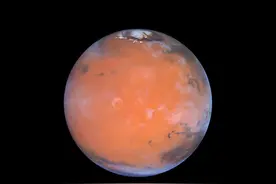 为什么马斯克想用1万颗核弹炸火星？火星是人类唯一的希望啊图片