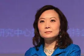 中国第一“金融女帝”李晶——从凡人到全球100强影响力女性图片
